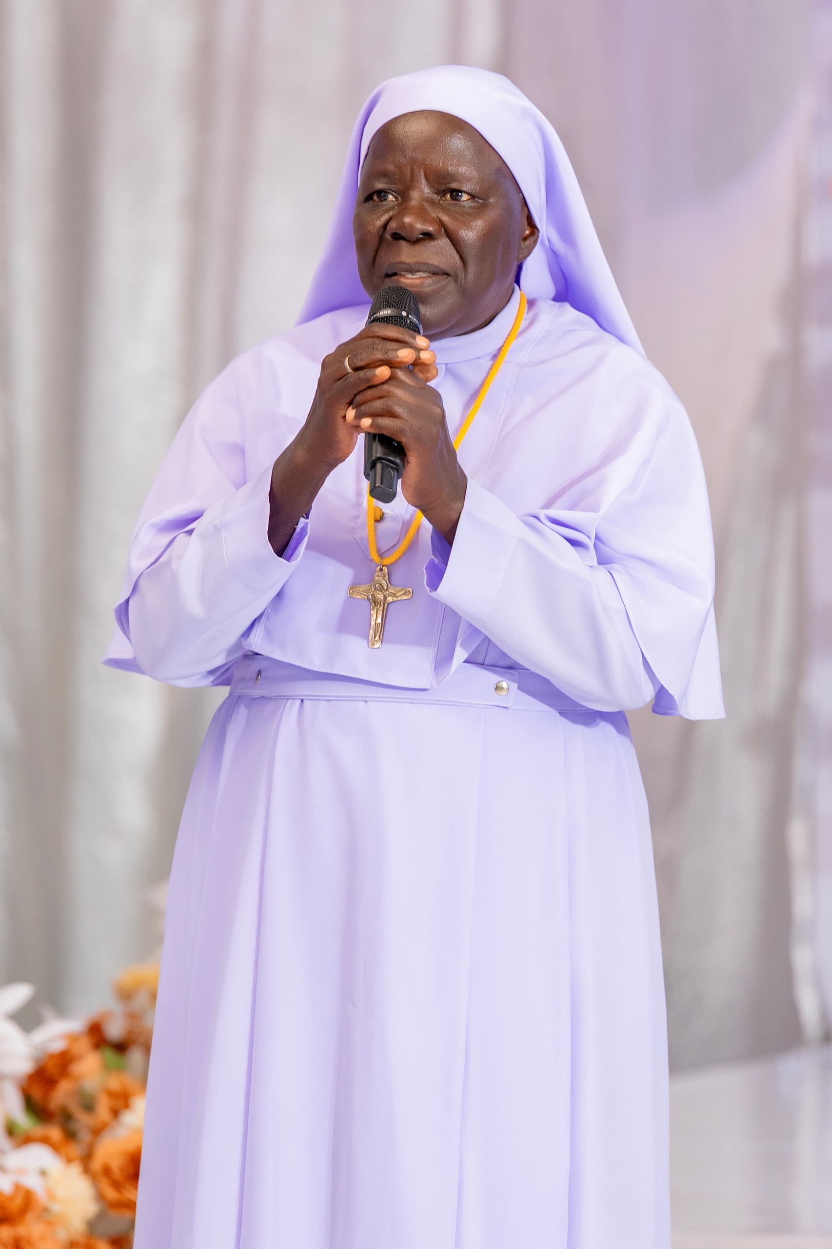 Sr. Leonora Torach